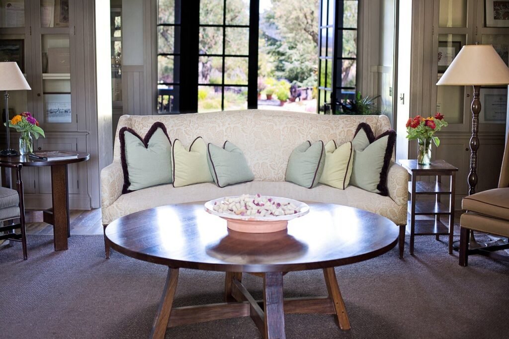 Layering in Home Staging